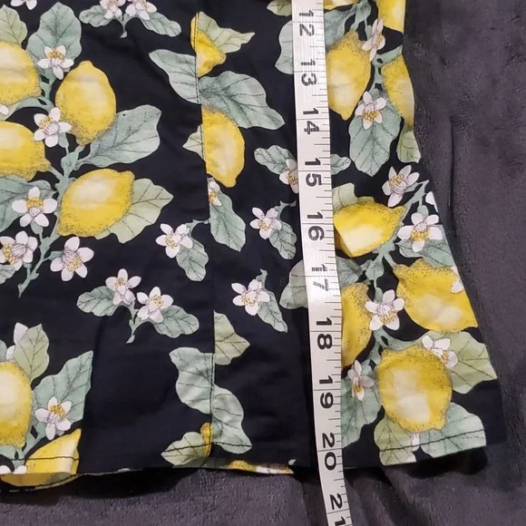 Hell bunny lemon top size small/medium - Picture 6 of 6